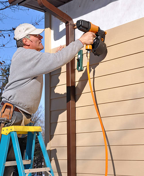 Storm Damage Siding Repair in Jonesboro, IL